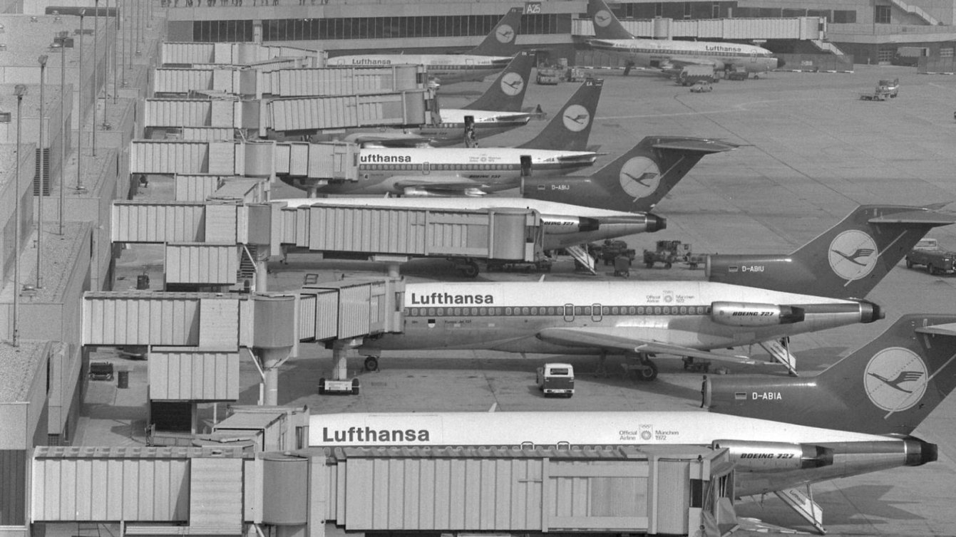 Ретрофото аэопортов мира. Франкфурт на Майне История,Авиация