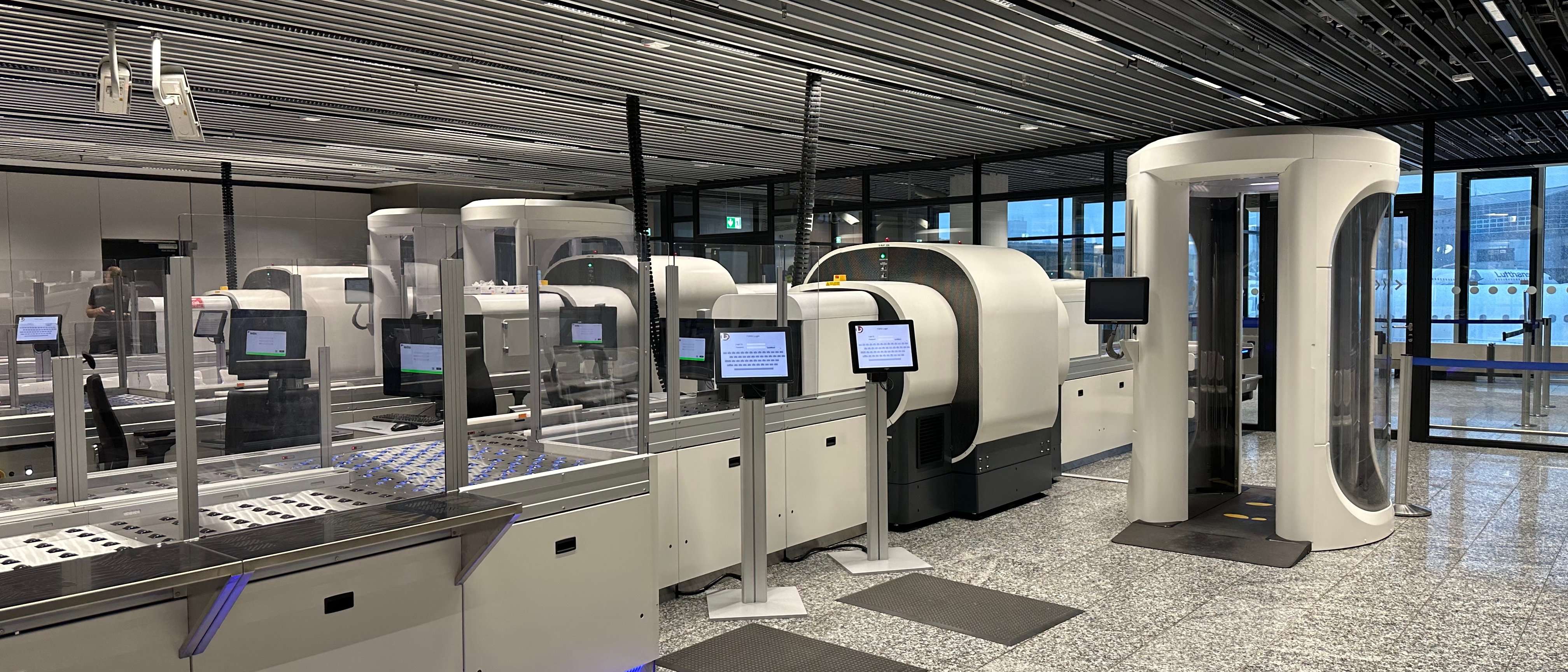 elfbar elfa master akku Airport Hamburg: Slot für Sicherheitskontrolle buchbar main image 0