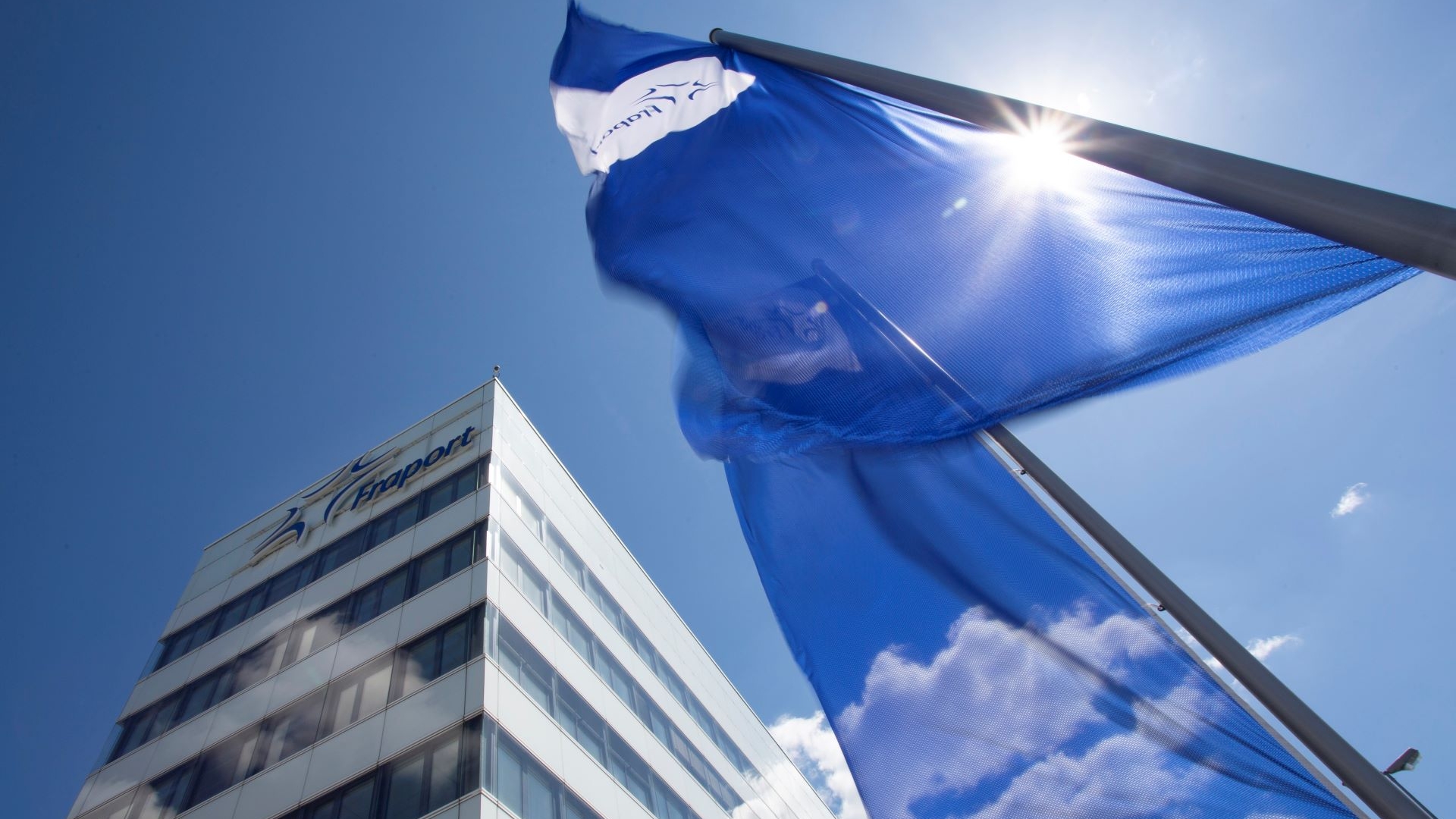 www.fraport.com